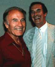 Martin Landau e Barry Morse (John e Victor)