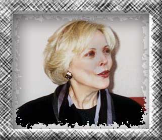Barbara Bain (Helena Russel)